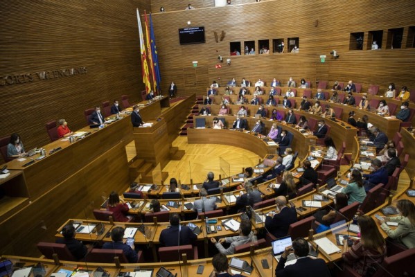 Un debate diferente