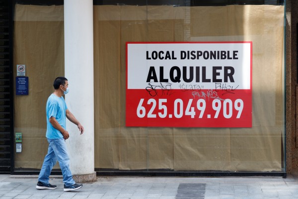 El alquiler de los locales comerciales cae hasta un 20% por los cierres y el auge del canal online