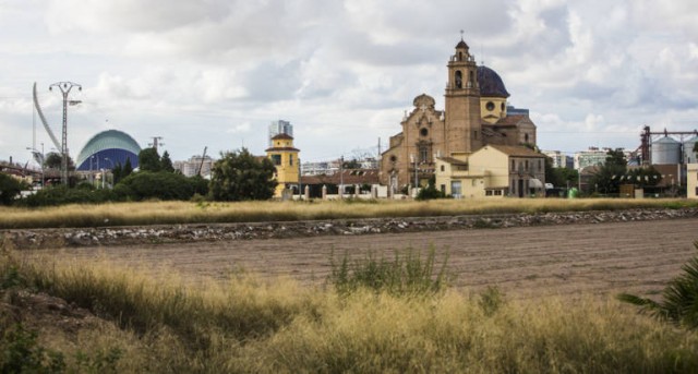 Los vecinos de La Punta ganan: El Supremo obliga a la Generalitat a indemnizarles por la ZAL