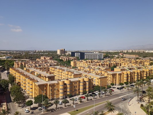 Solo el 1% de los 31.600 edificios de Elche tiene Informe de Evaluación, y la mayoría con afecciones graves
