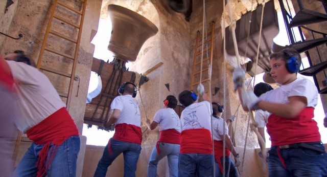 El Consell declara Albaida capital valenciana del toque manual de campanas
