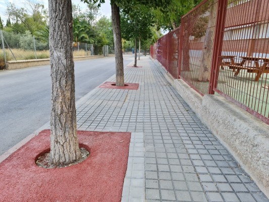 Elda mejora los accesos al Colegio de Educación Especial Miguel de Cervantes