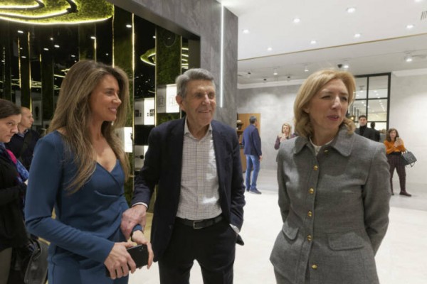 Porcelanosa incide en la salida de Manuel Colonques y compra un tercio de sus acciones