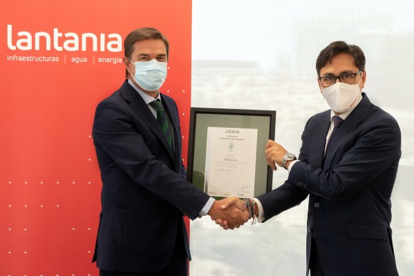 Lantania renueva los certificados de Aenor en
Seguridad y Salud, Calidad y Medio Ambiente