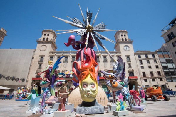 Alicante fija el 28 de abril y el 23 de junio como festivos locales: a recuperar Santa Faz y Fogueres