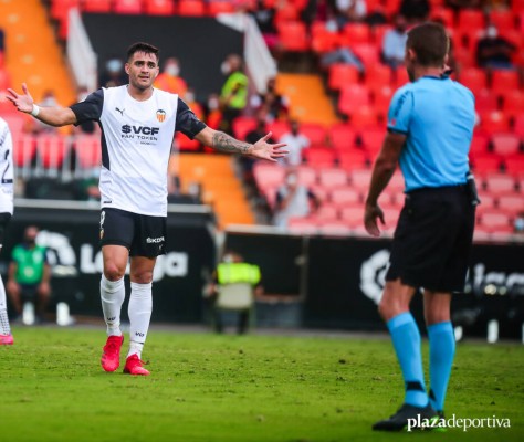 La sanción a Maxi Gómez le abre a Marcos André un hueco en el once
