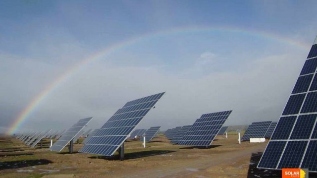 El Consejo de Ministros da el visto bueno a la OPA de EQT sobre Solarpack

