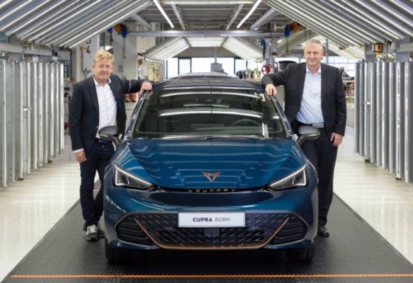 Cupra inicia la producción de su primer eléctrico
