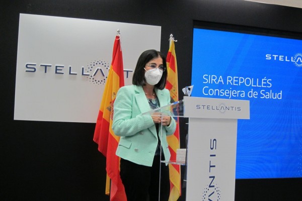  Darias asegura que España es líder en vacunación y de los primeros países en cuanto a recuperación