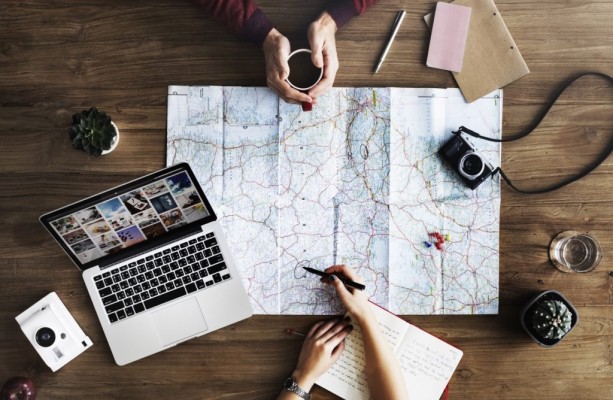 Foppey, una base de datos y conexión entre clientes en una plataforma desde Distrito Digital