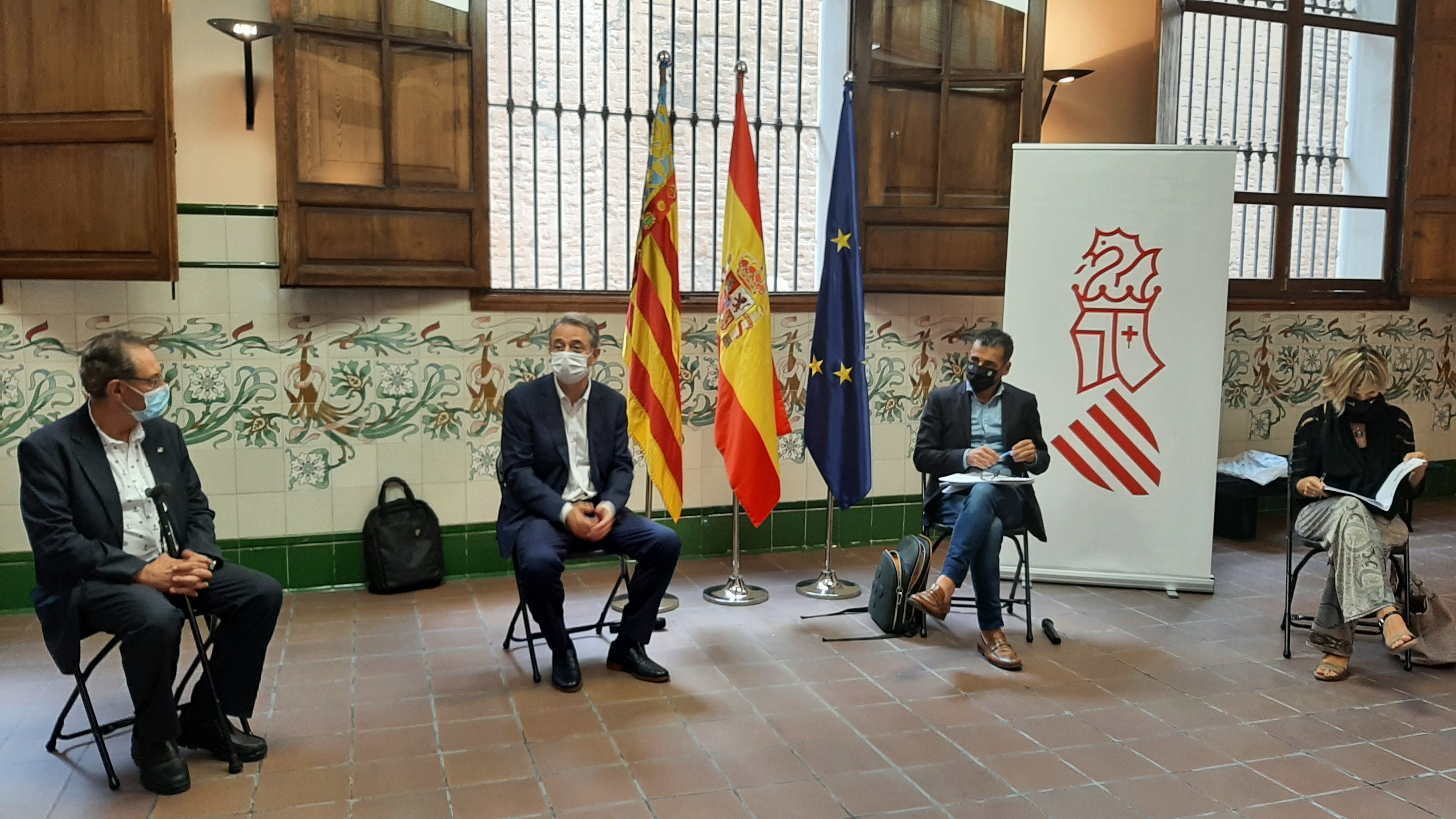 El Consell de l'Audiovisual anuncia, por fin, el convenio entre À Punt y las televisiones locales 
