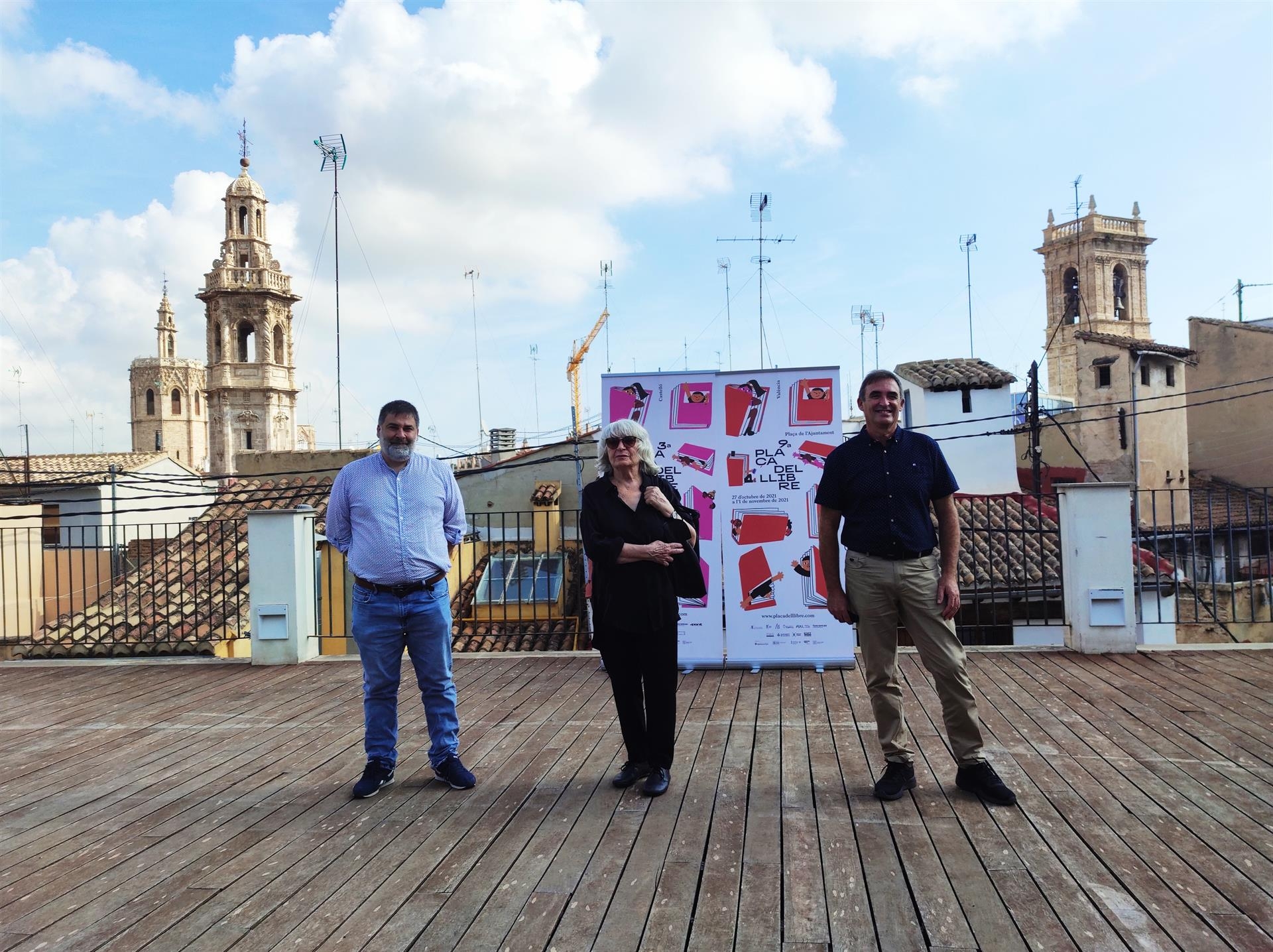  Antònia Vicens, la Federació de Muixerangues y Josep Gregori, premiados en la Plaça del Llibre 2021