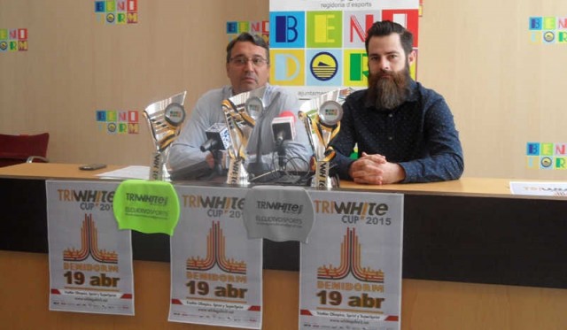 Benidorm acogerá la primera prueba del circuito TriWhite Cup de triatlón
