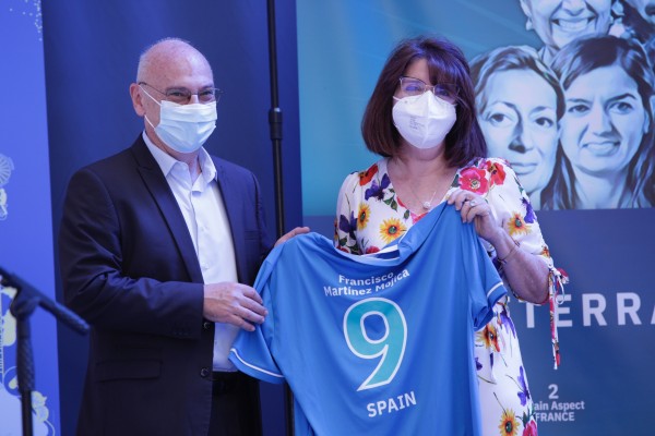 La UA pone en valor la ciencia 'made in Alicante' en la Noche Mediterránea de las Investigadoras