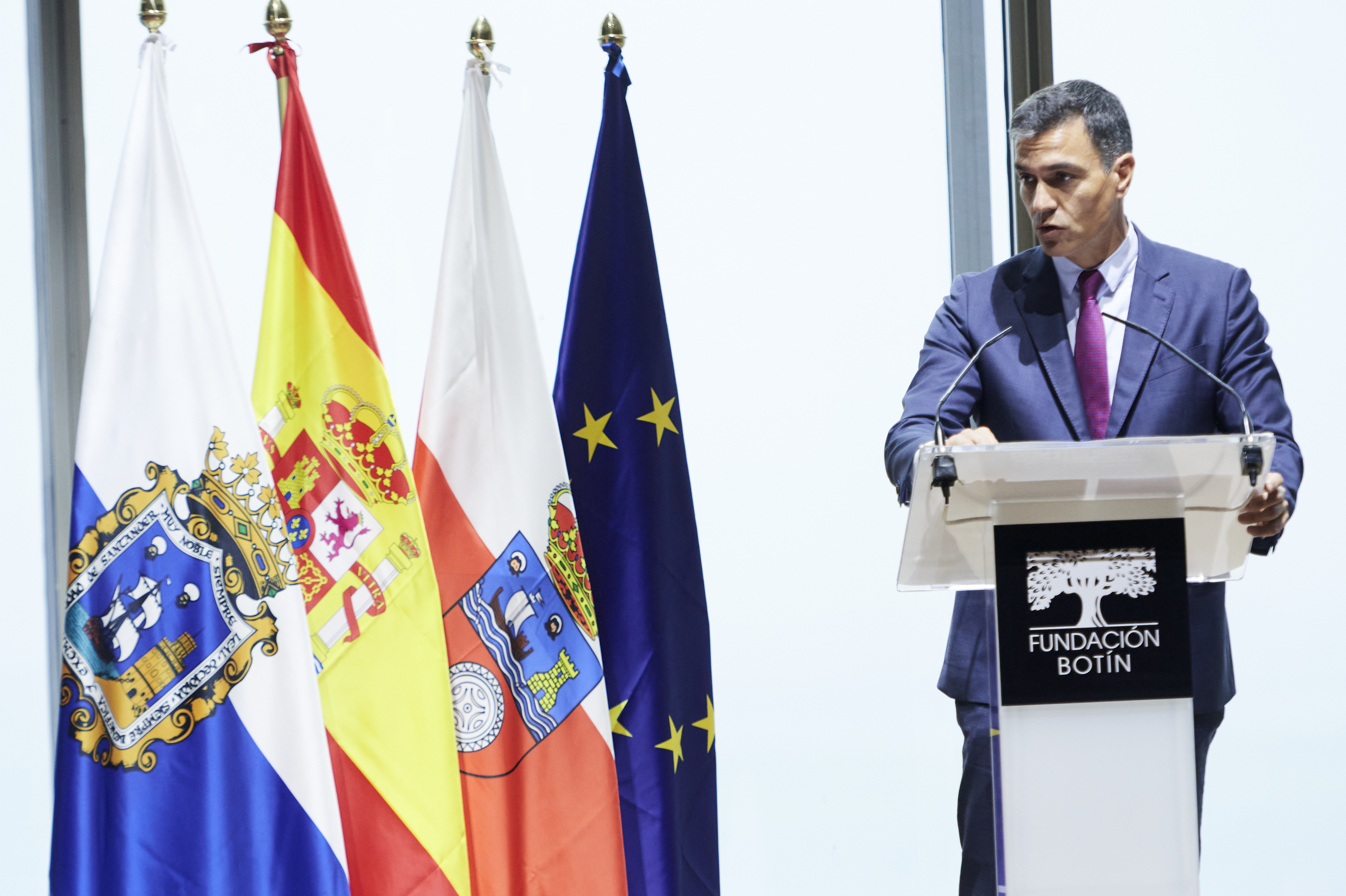 El Gobierno aprueba este martes la subida del salario mínimo hasta los 965 euros