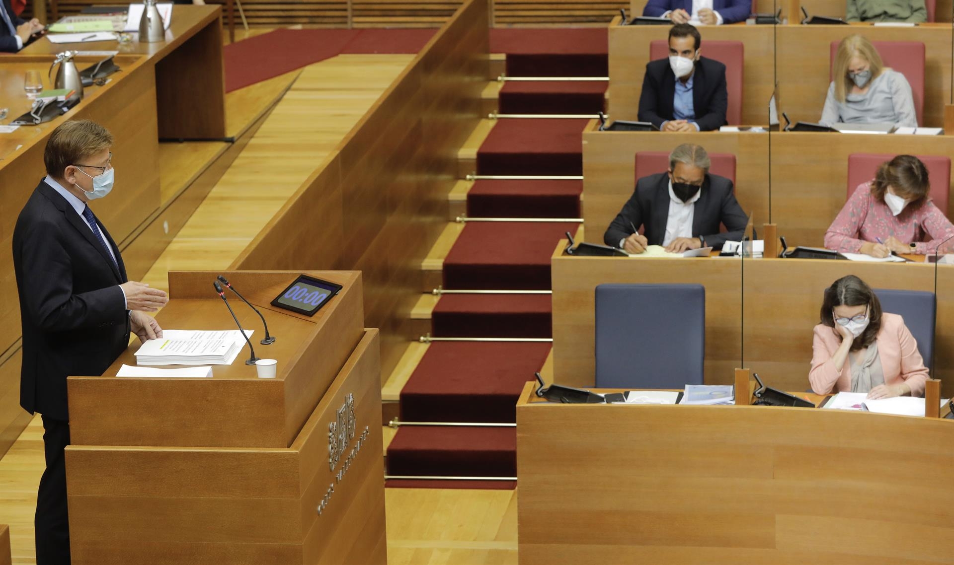 Puig comparece en el Debate de Política General en Les Corts. Foto: ROBER SOLSONA/EP - 
