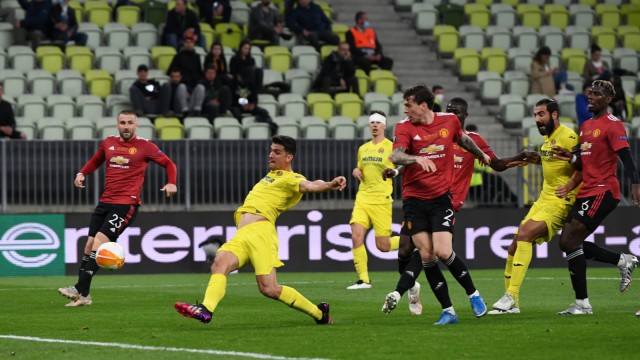Manchester y Villarreal, cinco choques, cinco empates y un título amarillo
