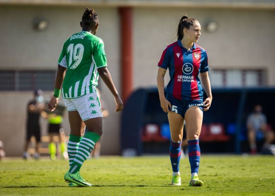 El Levante domina pero no pasa del empate ante el Betis