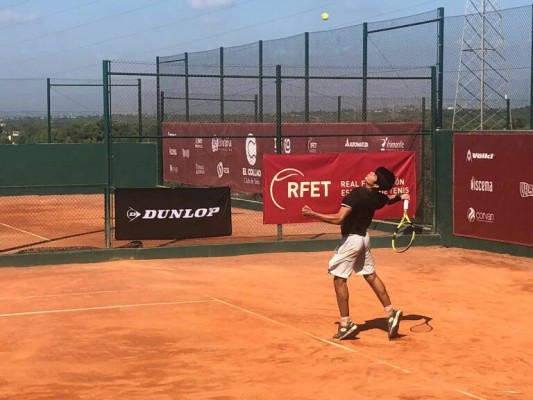 EL XXXV Open Manises de Tenis “Memorial Rafa Motes” se aplaza por el estado de la pista tras la tromba de agua