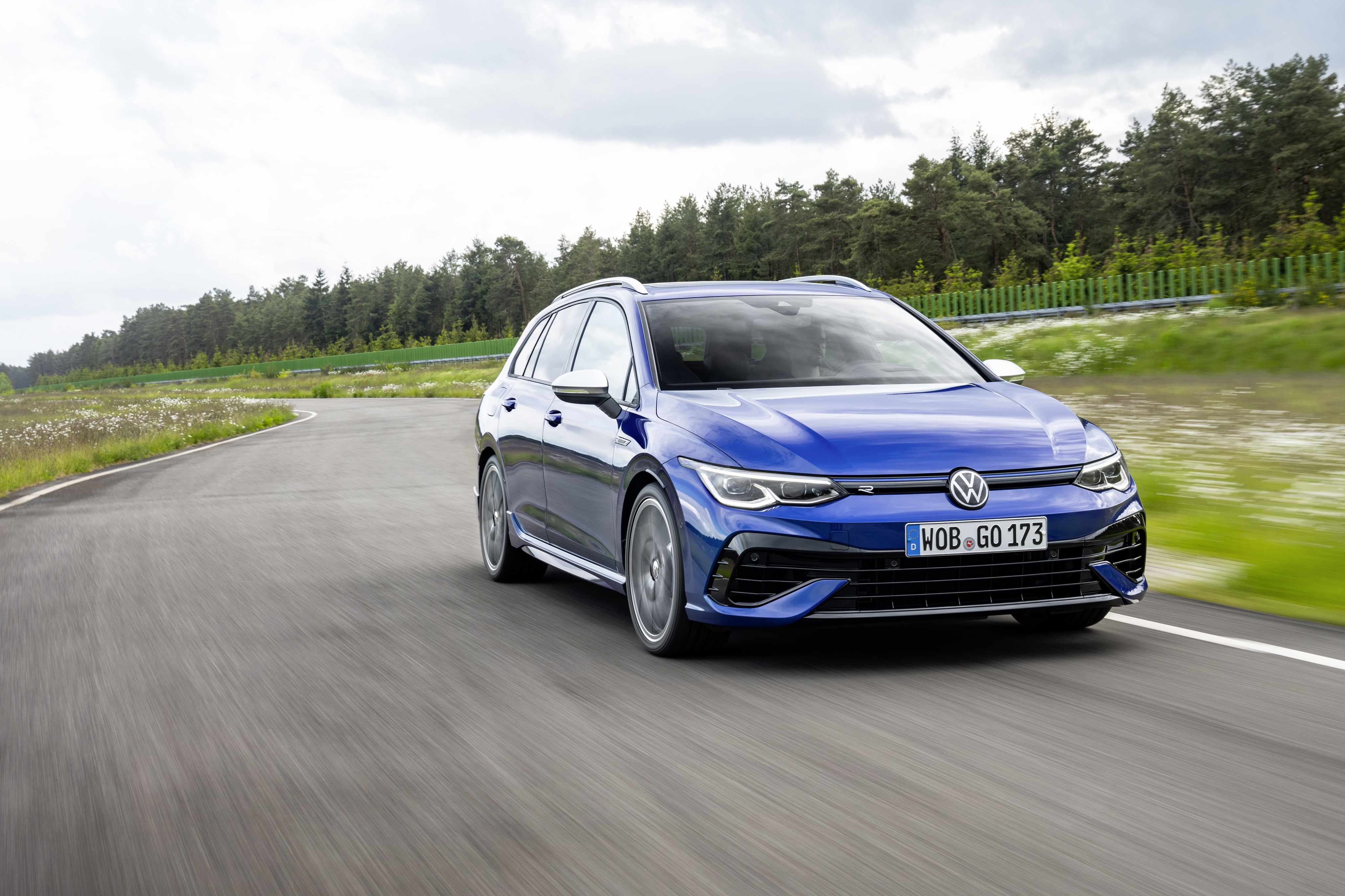 Golf Variant R: más potente y versátil