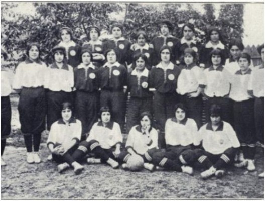 Greenwell i el futbol femení