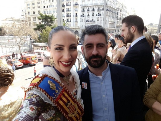 El selfiematón de Pere Fuset y Raquel Alario