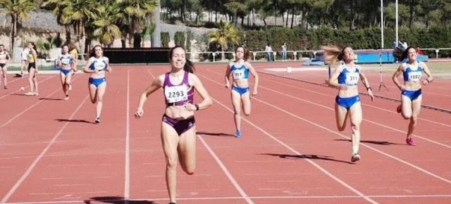 57 deportistas, 19 de ellos atletas, reciben la consideración de alto rendimiento en la Región