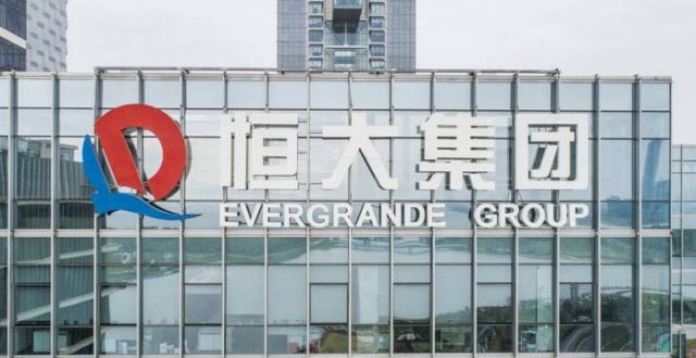 El Ibex 35 se sobrepuso (de momento) al 'efecto Evergrande' y se anotó una subida semanal del 1,3%