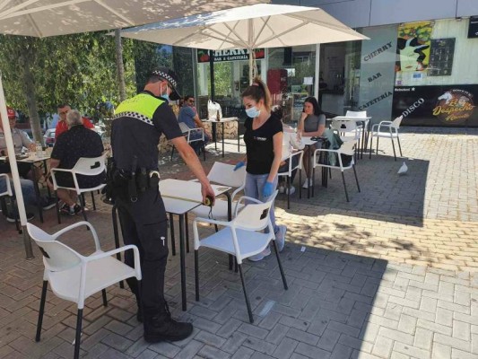 Alicante hace otro guiño a la hostelería y ampara la extensión de las terrazas por la covid hasta 2022