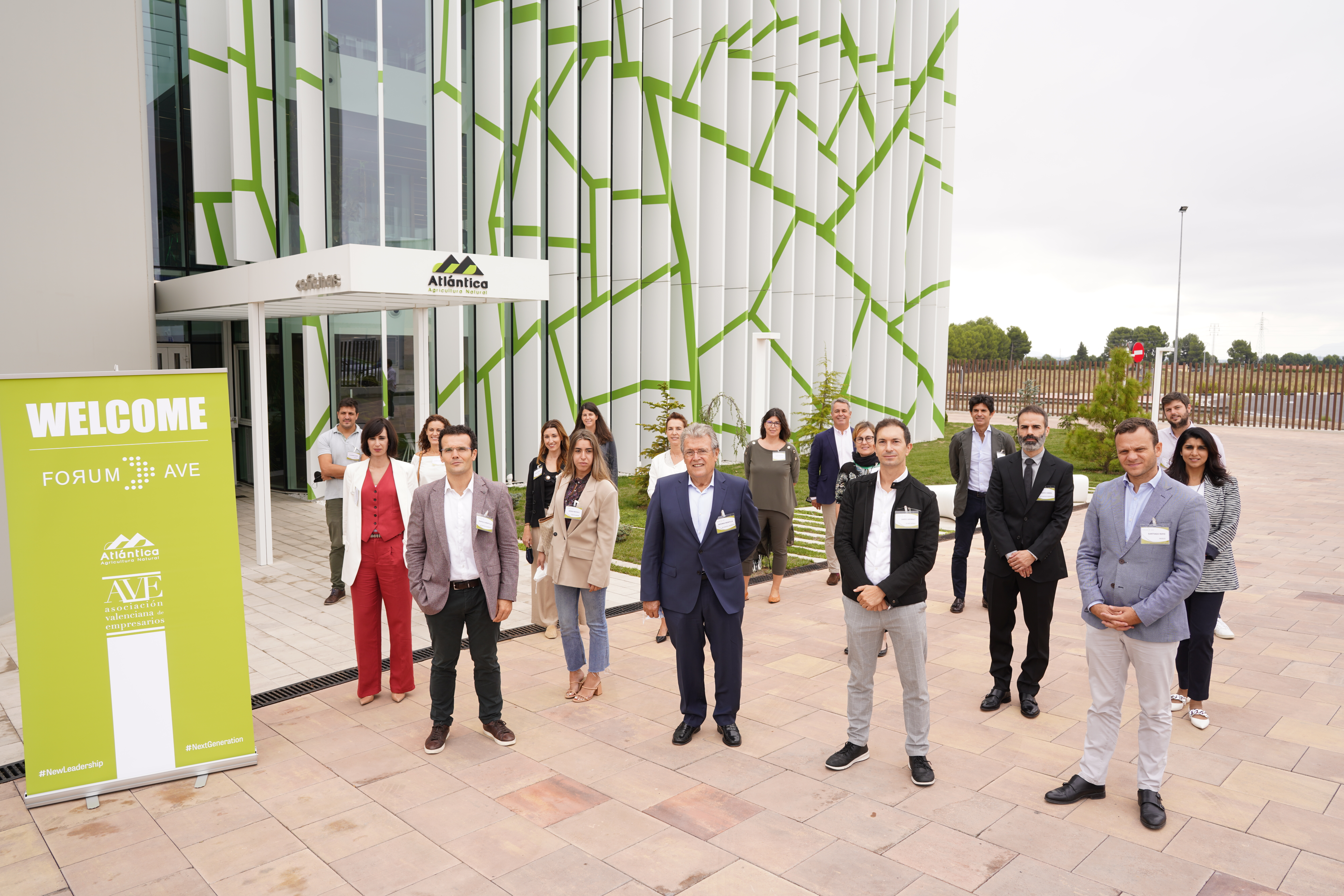 El Fórum de Empresa Familiar de AVE visita las instalaciones de Atlántica Agrícola