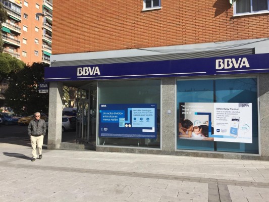 Unos 1.200 empleados han firmado ya su salida de BBVA por el ERE