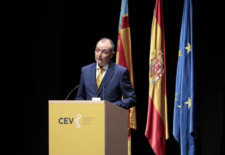 El presidente de la CEV, Salvador Navarro. Foto: DOMENECH/CASTELLÓ - 
