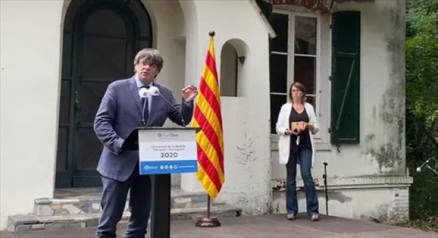 Puigdemont, detenido en Cerdeña por la orden de busca y captura del Tribunal Supremo