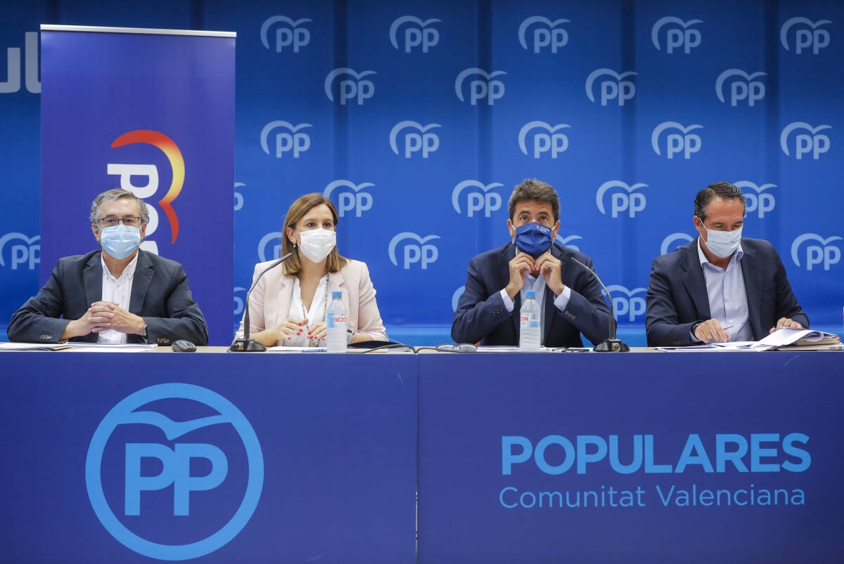 José Antonio Rovira, María José Catalá, Carlos Mazón y Rubén Ibáñez, este miércoles. Foto: ROBER SOLSONA/EP - 