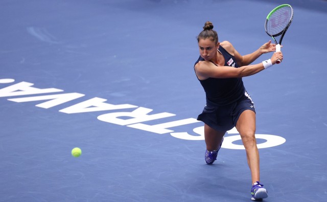 Sorribes no puede con Bencic y dice adiós a Ostrava