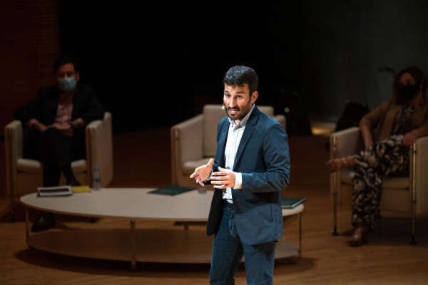 La Generalitat se ofrece a comprar al Ayuntamiento su parte del Principal de Alicante como 