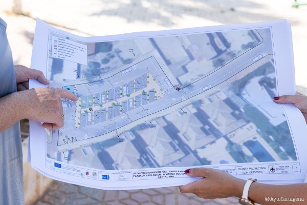 Las nuevas plazas de parking de la Plaza Acapulco salen del 'garaje' un año después de ser anunciadas

