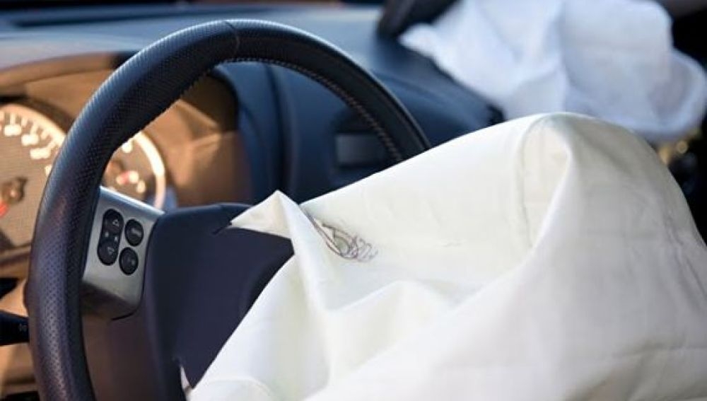 La familia de un fallecido en accidente de tráfico lleva a juicio a Toyota por un airbag defectuoso