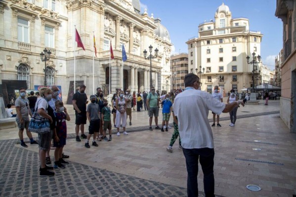 El turismo extranjero da oxígeno a los hoteles de la Región a la espera de una plena normalidad