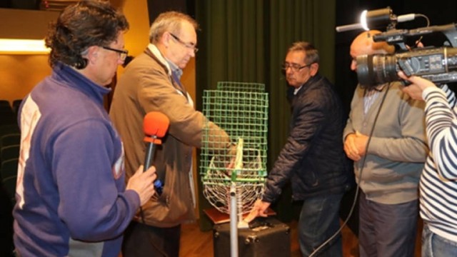 Benlloch promueve un frente común  municipal para exigir que Generalitat autorice el cesto malla