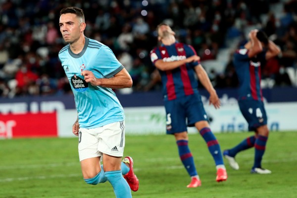 Un nublado Levante regala tres puntos al Celta