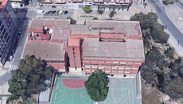 La Generalitat retirará el fibrocemento y amianto del Baix Vinalopó de Elche y repondrá la cubierta