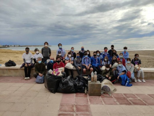 El Campello se une al proyecto 'Mares Circulares' para limpiar playas del municipio