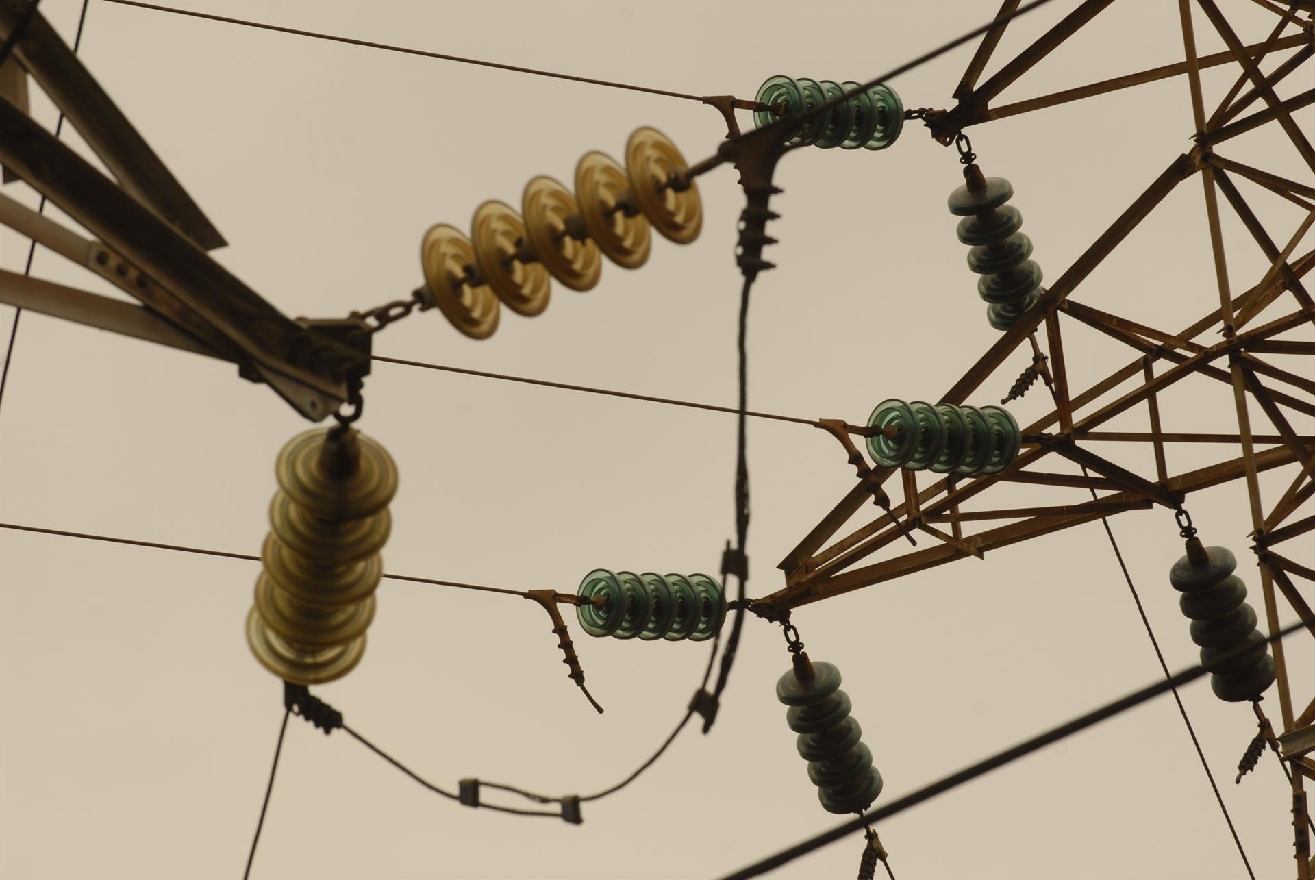 Tendido eléctrico. Foto: EUROPA PRESS - 