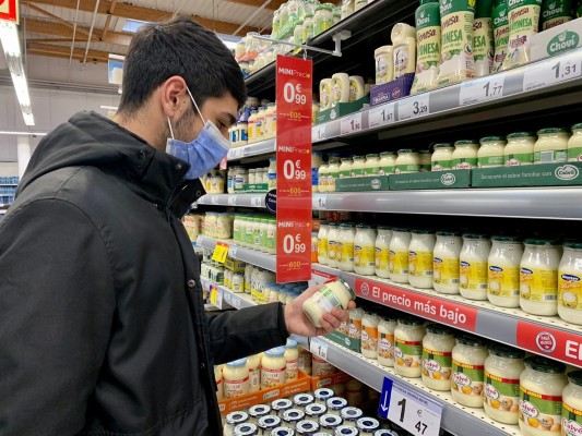 Carrefour vende siete hipermercados a Realty Income por 93 millones, uno de Valencia
