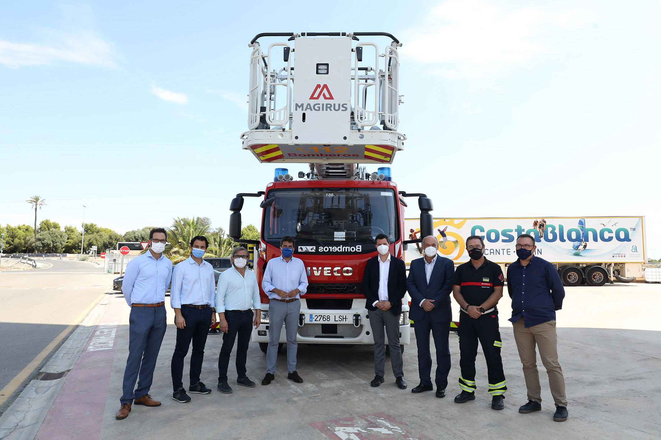El Consorcio Provincial de Bomberos refuerza su dotación móvil con dos auto escaleras para Benidorm y Torrevieja