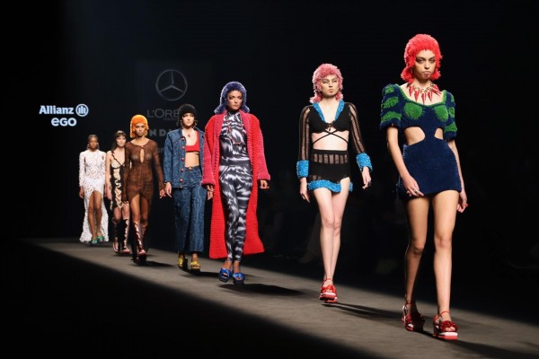 La firma valenciana 404 Studio, vencedora de la 18 edición de Mercedes-Benz Fashion Talent