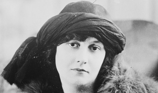 La princesa 'influencer' que enamoró a Primo de Rivera: María José Sevilla lleva a la novela la vida de Elizabeth Bibesco