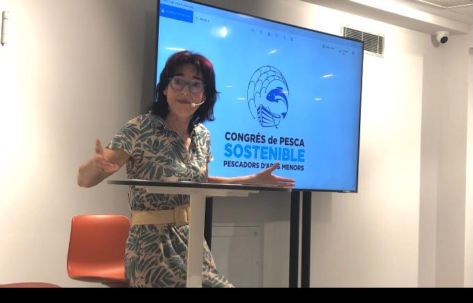Marisa Saavedra defensa la pesca artesanal en el primer Congrés d'Arts Menors
