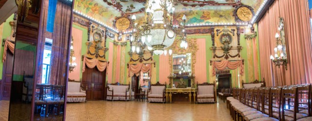 Una empresa quiere convertir el Real Liceo Casino de Alicante en un 'mercado gourmet'